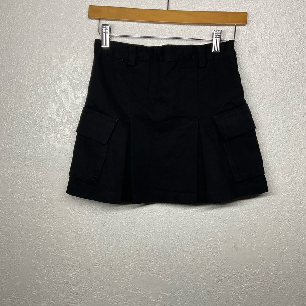 The Frankie Shop Audrey Pleated Cotton-Twill
Cargo Flap Pocket Mini Skirt XS - Picture 3 of 7